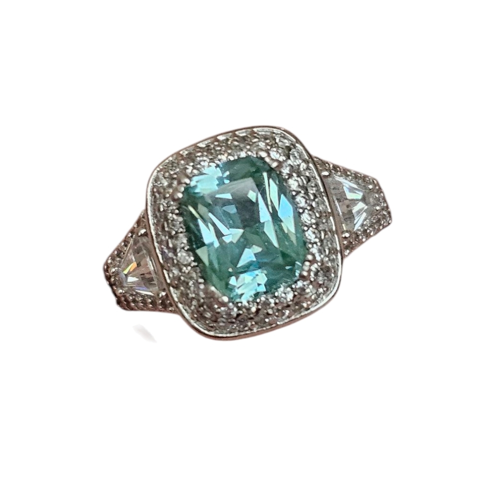 Stunning Sterling Silver & Cubic Zirconia Halo Filagree Detail Ring 10